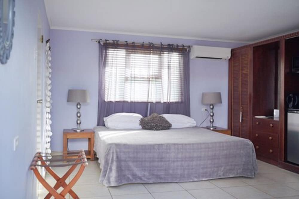 Arubiana Inn 13/64