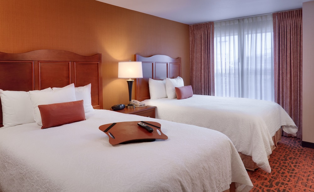 Hampton Inn & Suites Orem 16/43