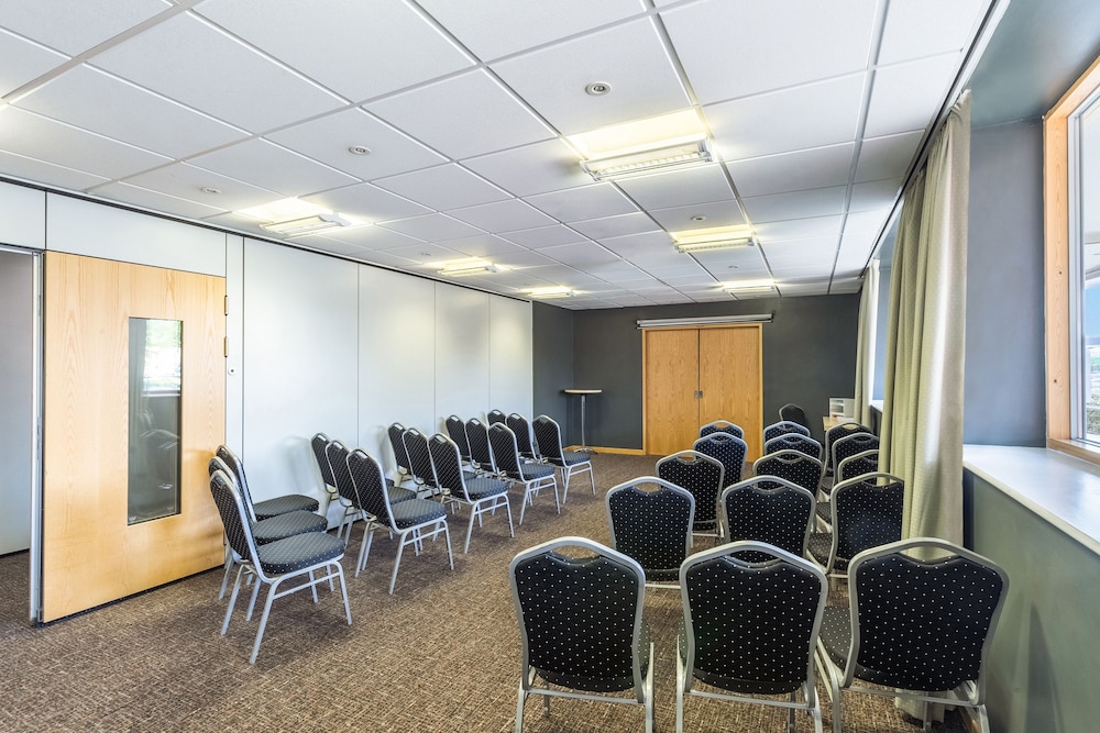 Park Inn By Radisson Peterborough 52/57