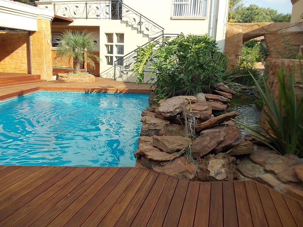 Homestay Travel Guest House 44/55