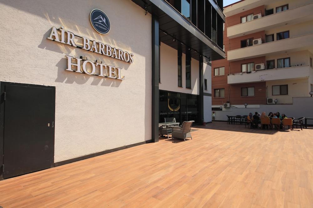 Air Barbaros Hotel 48/53