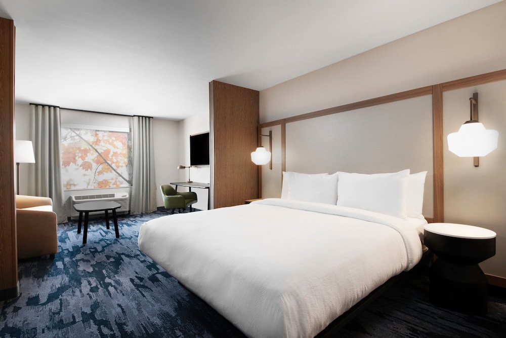 Fairfield Inn & Suites Chino 8/27
