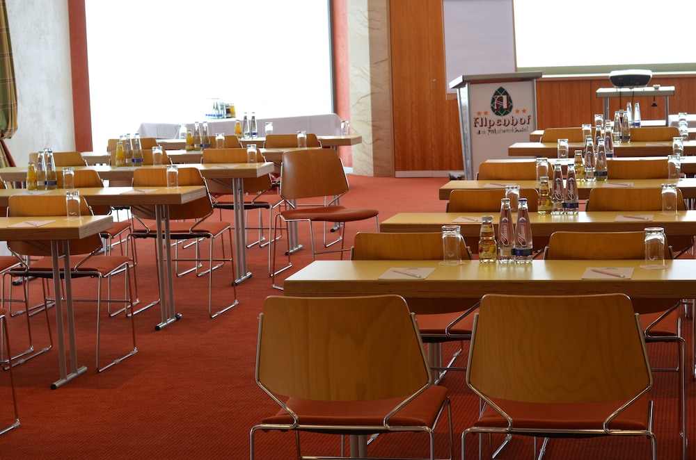 Ringhotel Alpenhof 56/71