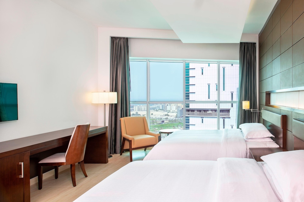 Four Points By Sheraton Sharjah 15/50