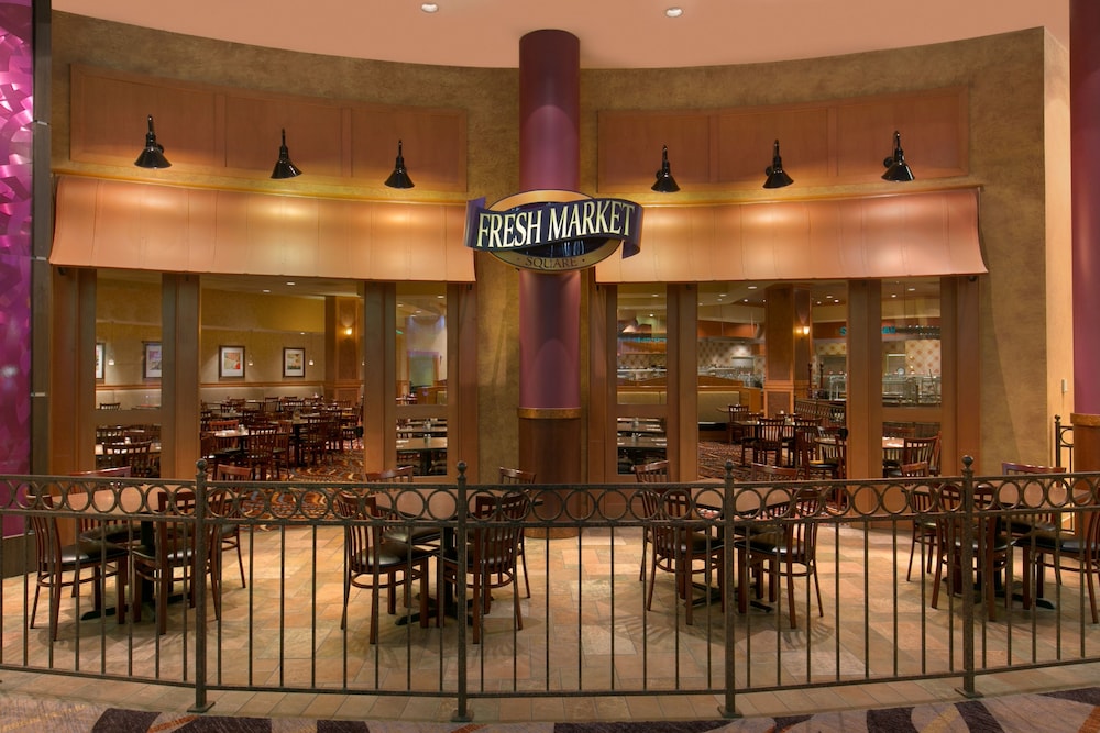 Harrah's Council Bluffs - A Caesars Rewards Destination 40/54