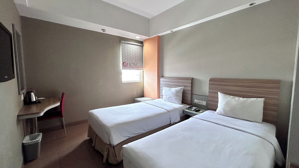 Metland Hotel Bekasi (Hotel @HOM Premiere Tambun) 11/51