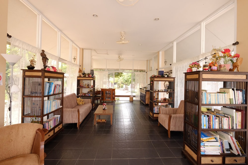 Piya Guesthouse 45/57
