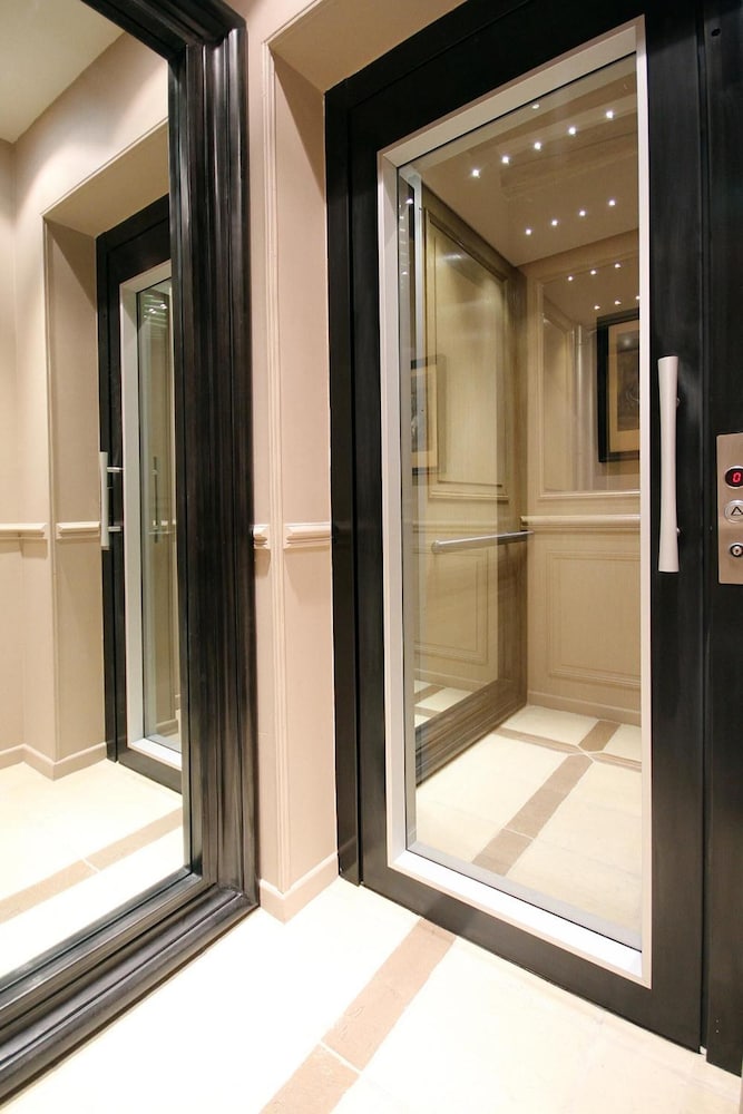 HOTEL SAINT-LOUIS MARAIS photo3