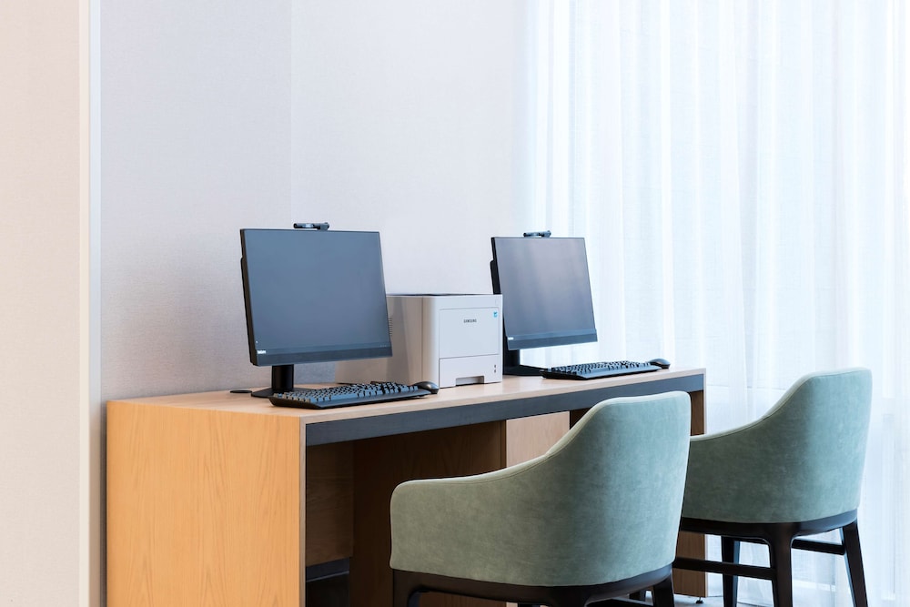 Hyatt Place Tempe/Phoenix/University 37/48
