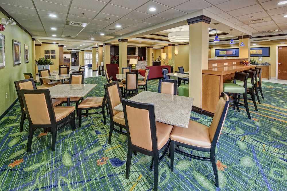Spark by Hilton Murfreesboro 23/34