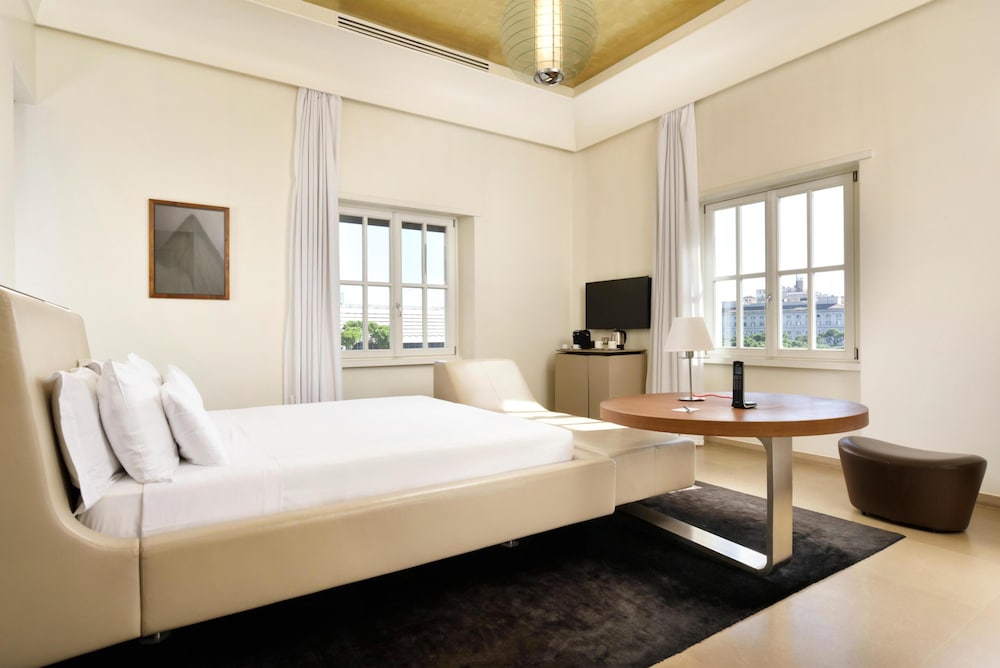 Palazzo Montemartini Rome, A Radisson Collection Hotel 23/77