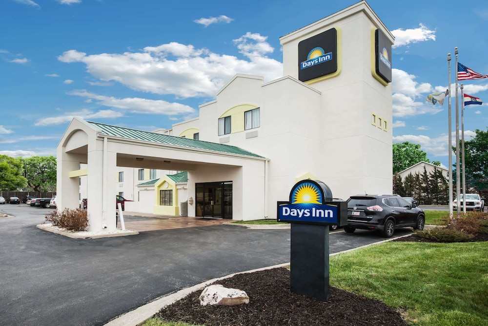 Days Inn By Wyndham Blue Springs 2/29