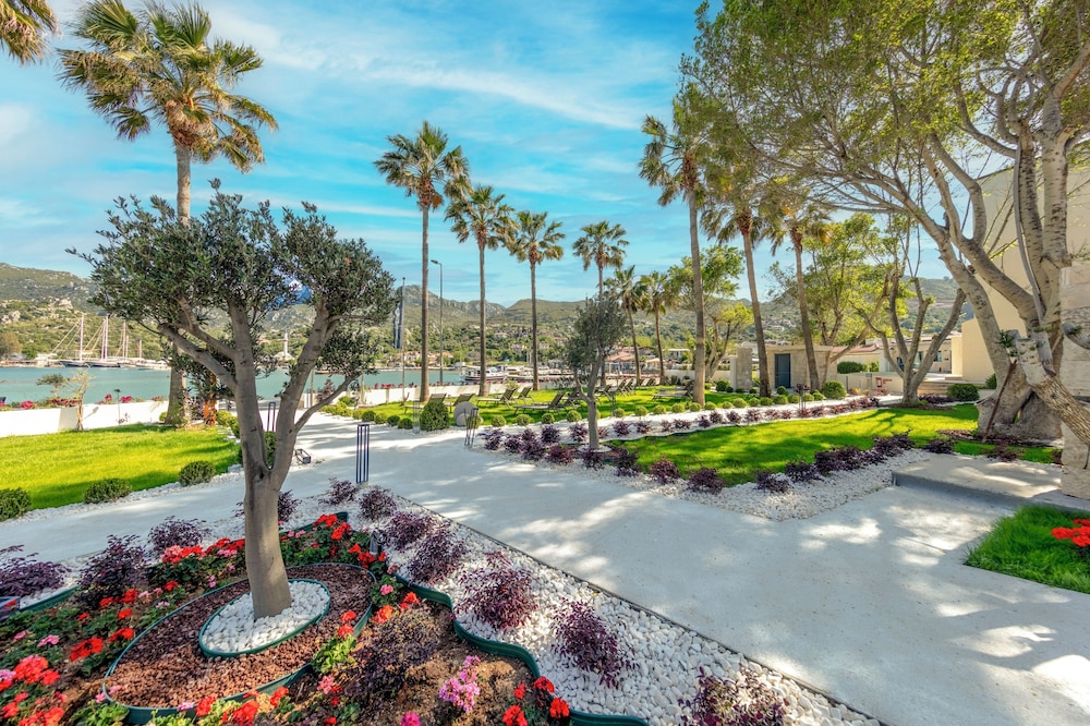 Palmetto Resort Selimiye 36/50