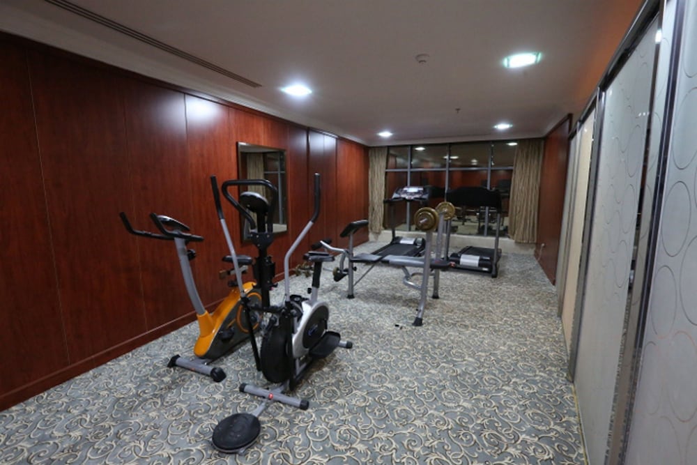 فندق كراون تاور(Crown Tower Hotel) 23/47
