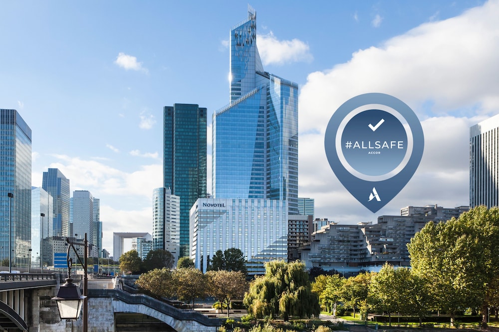 Novotel Paris La Defense Esplanade 69/72
