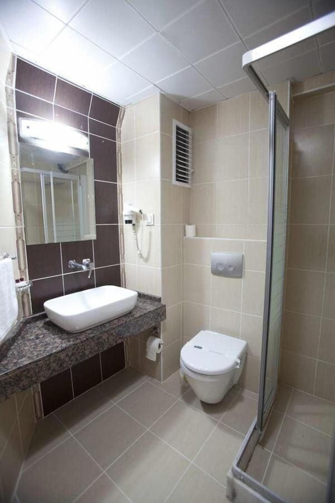 Grand Laleli Hotel 27/27