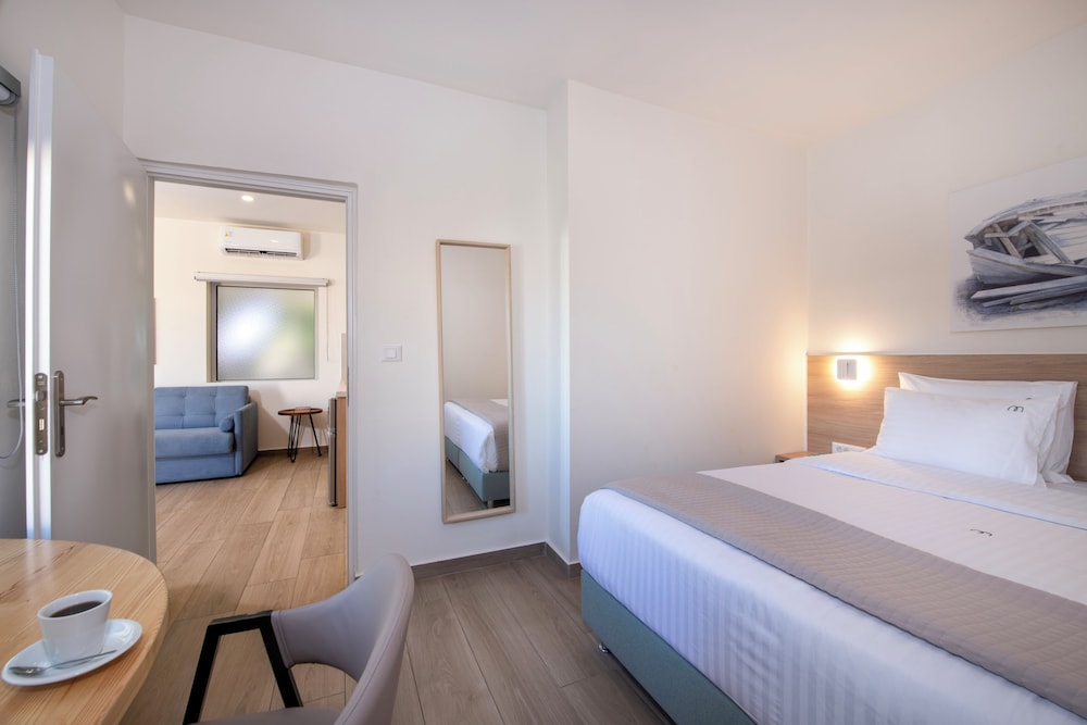 Villaggio Mare Suites 18/60