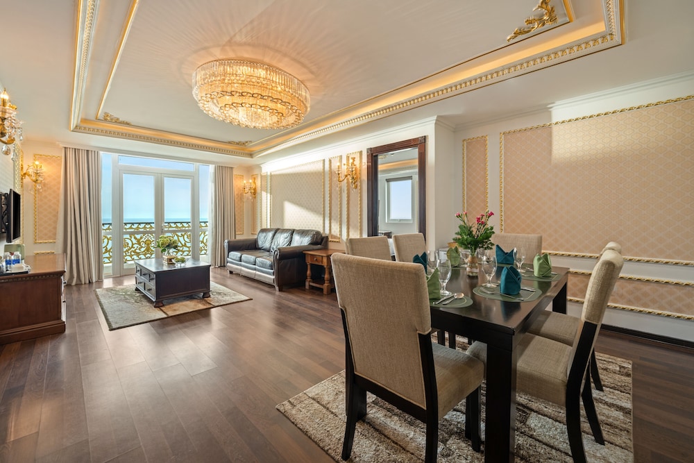 PARACEL DANANG HOTEL 32/50