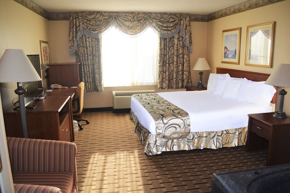 Baymont by Wyndham Waterford/Burlington WI 16/43