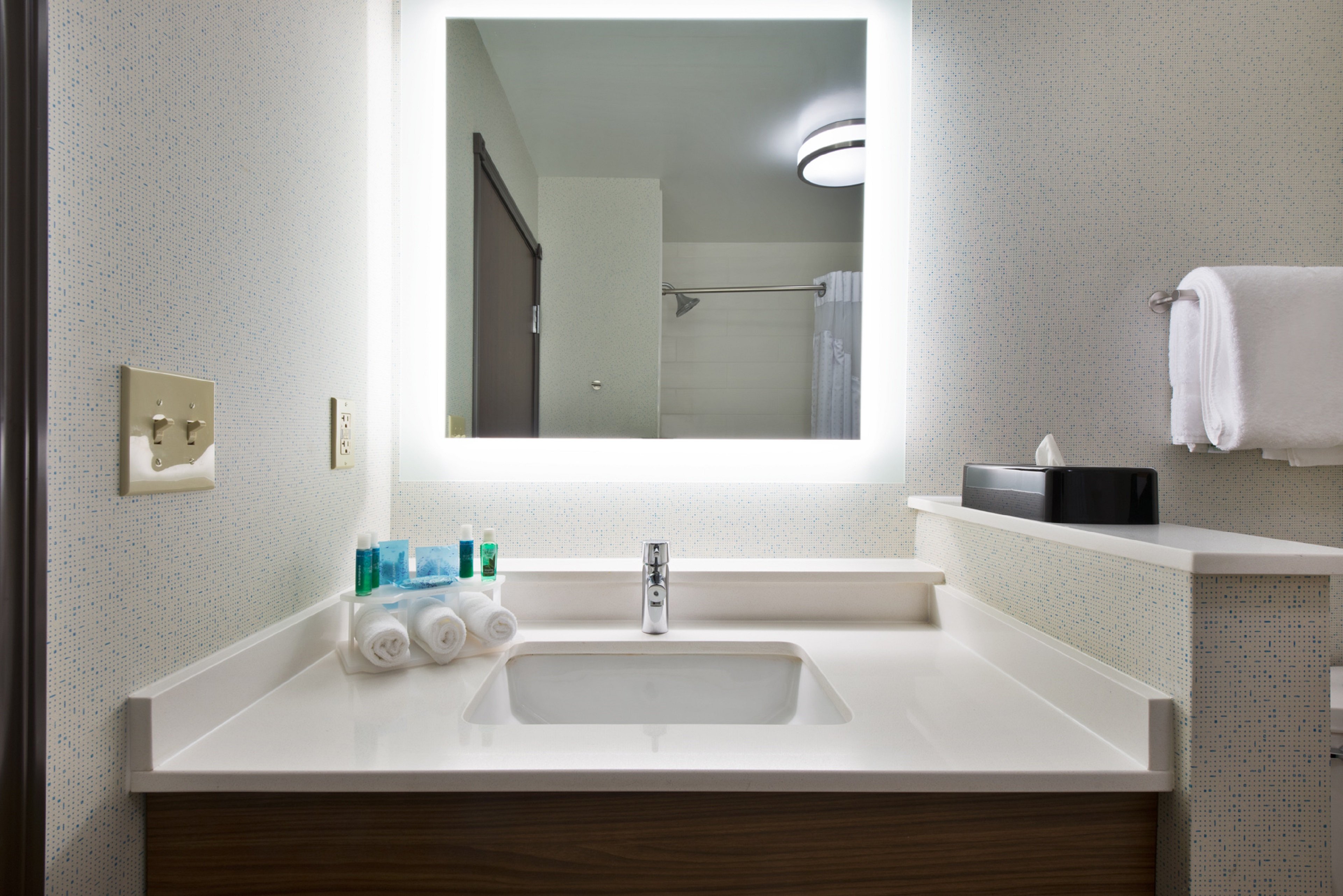 Holiday Inn Express & Suites UNIONTOWN 54/54