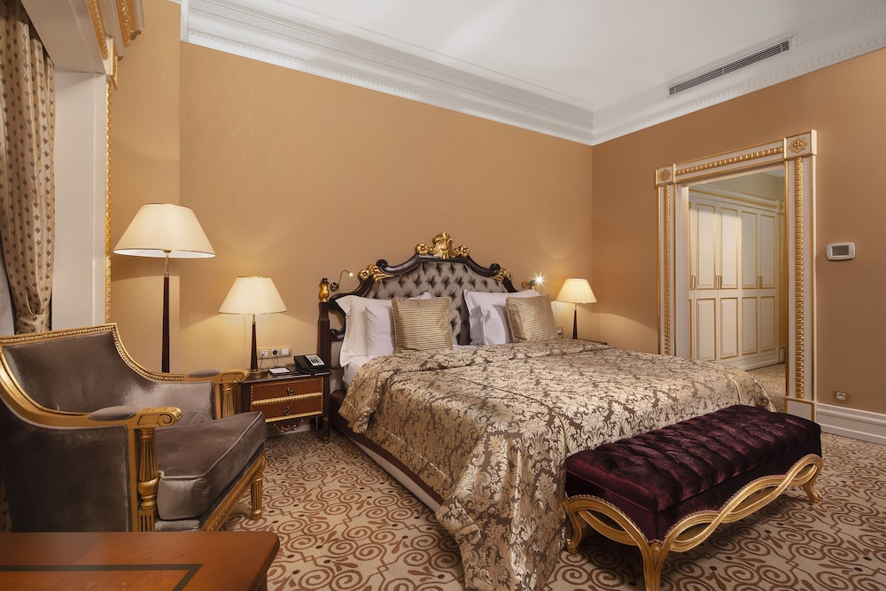 Crowne Plaza Istanbul Asia 22/83