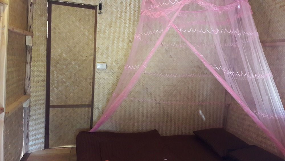 Nusha Homestay 21/35