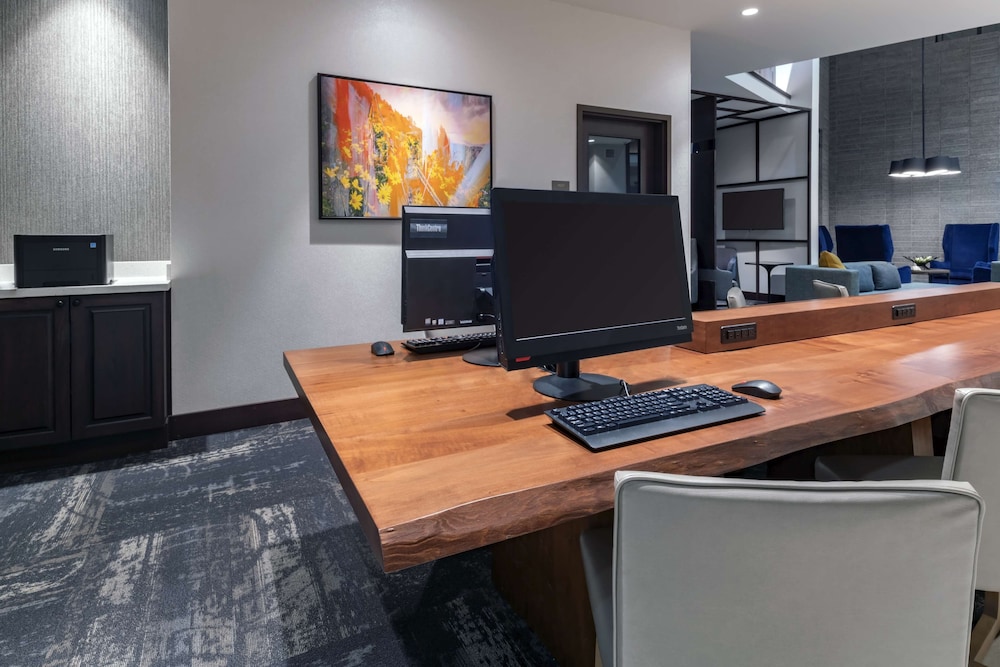 Hyatt Place Provo 53/60