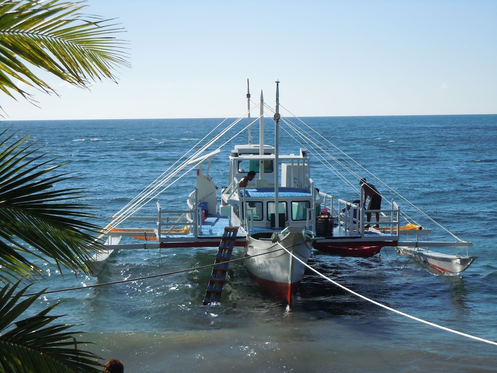 Wellbeach Dive Resort 65/74