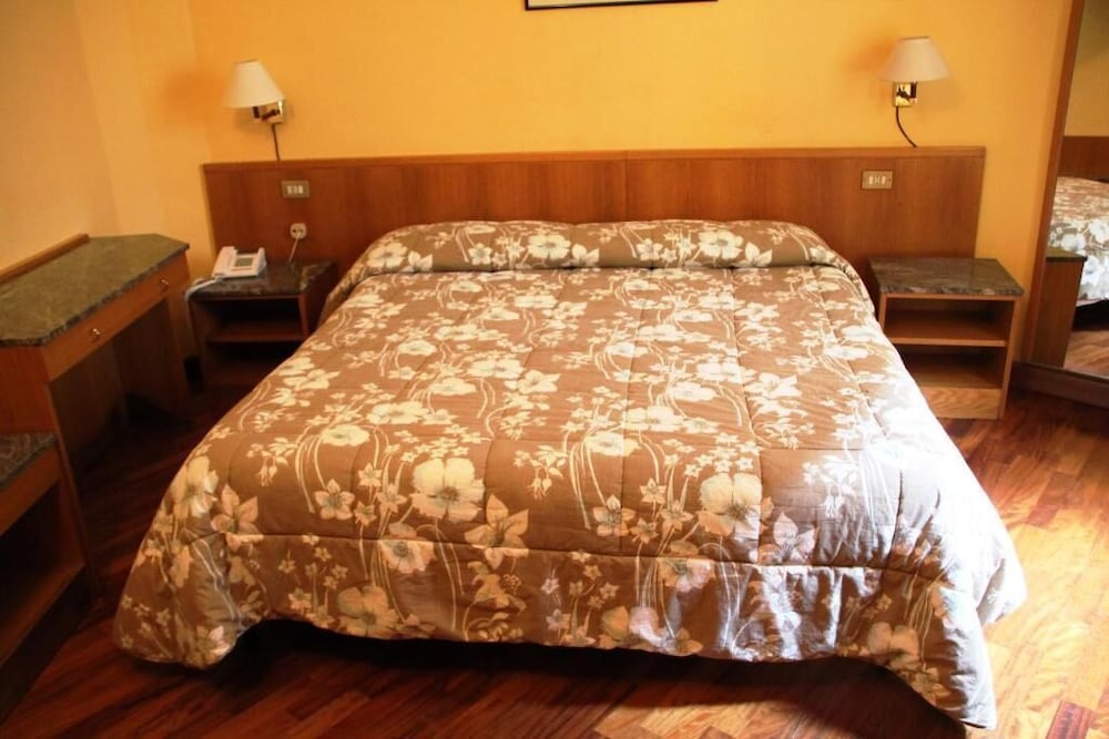 Hotel Vecchia Milano 20/57