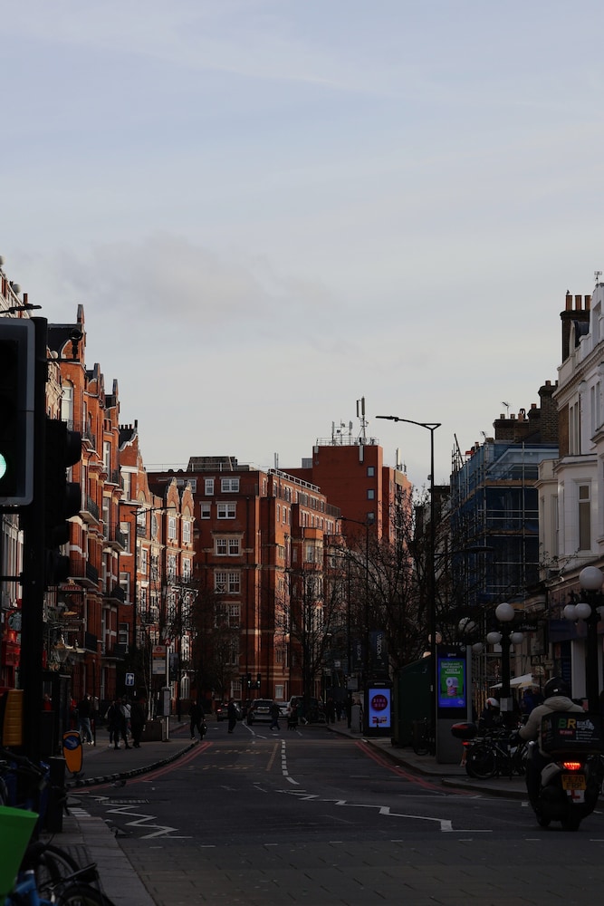 Dreamtel London Kensington 47/50