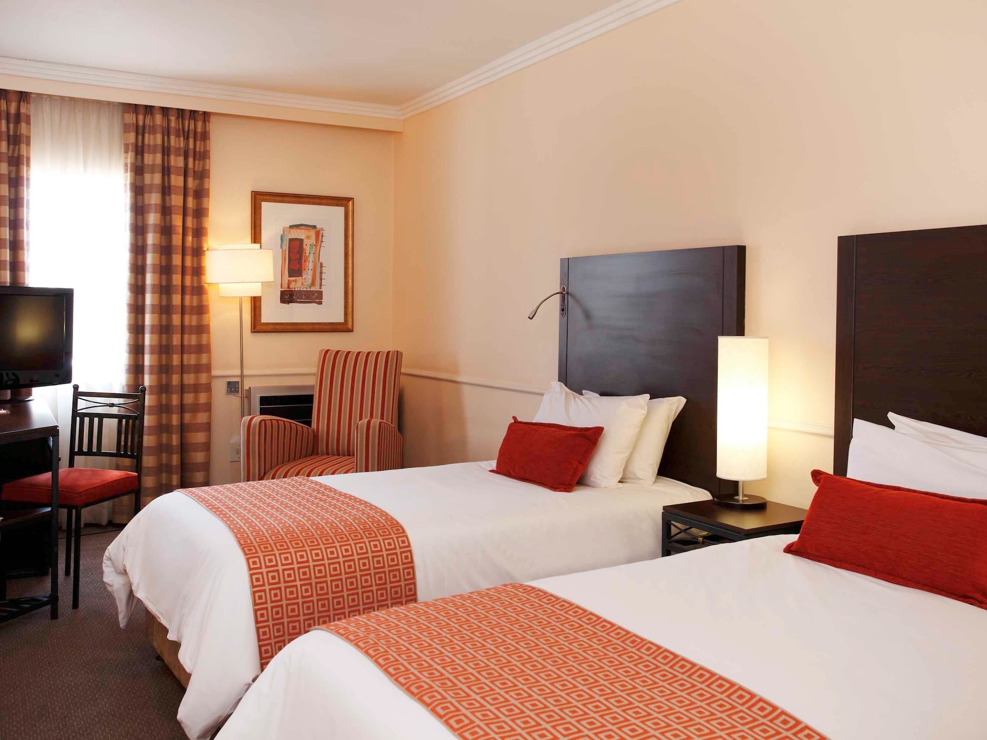 STANDARD, TWIN BEDS