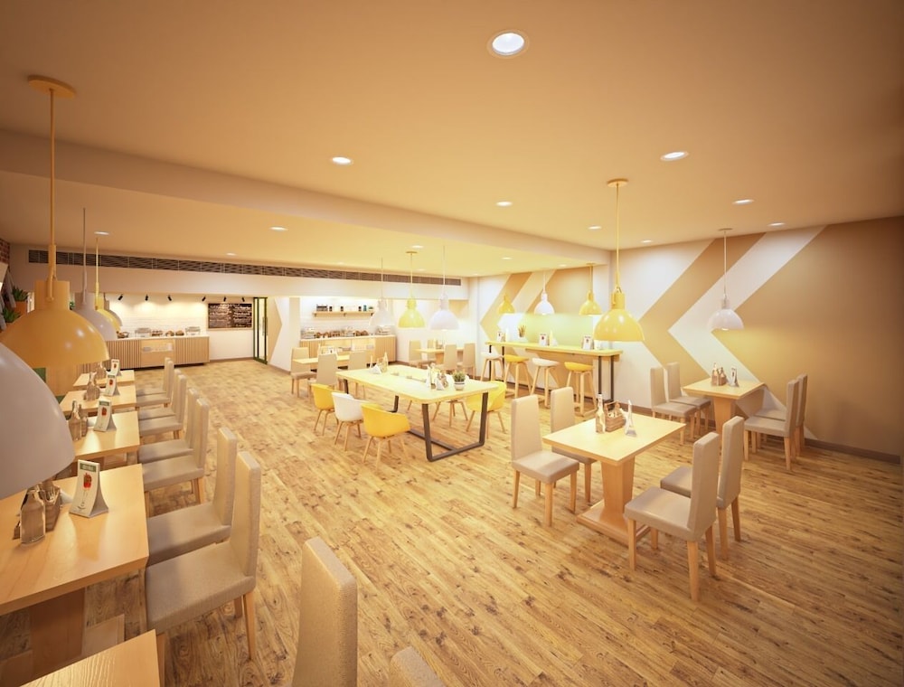 Bloom Hotel - CR Park 44/56