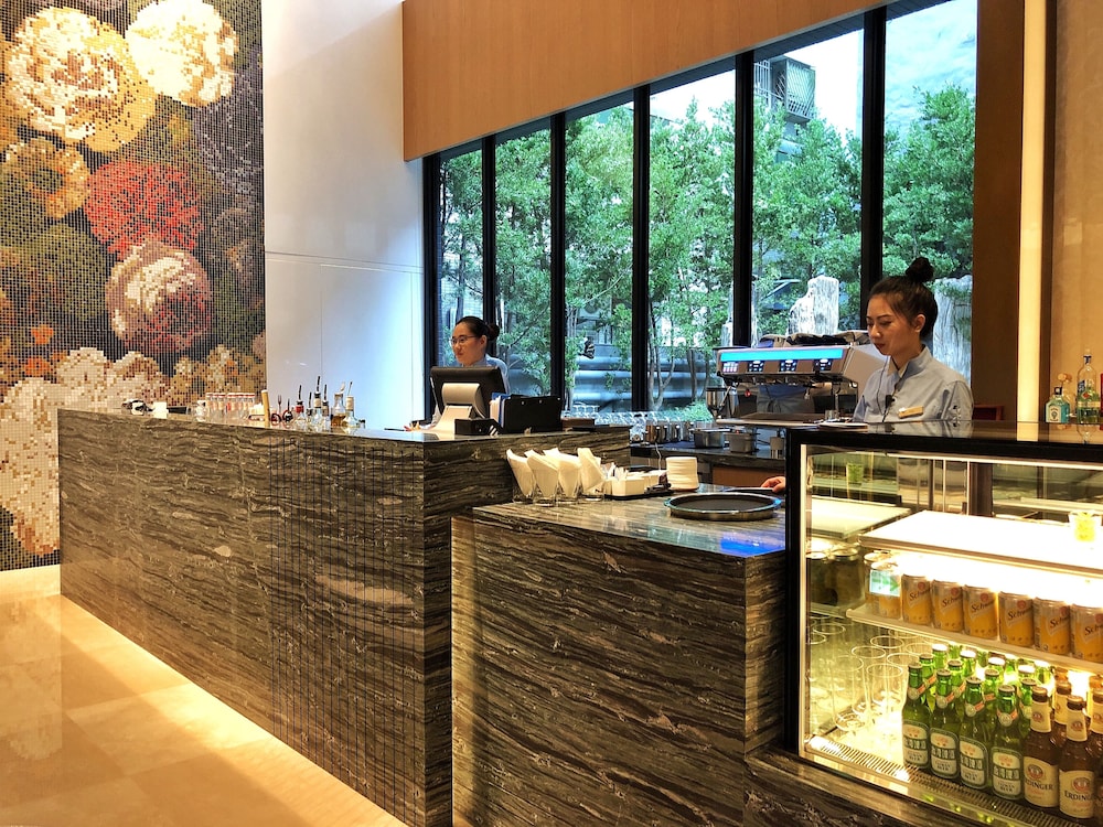 Doubletree By Hilton Taipei Zhongshan 47/51