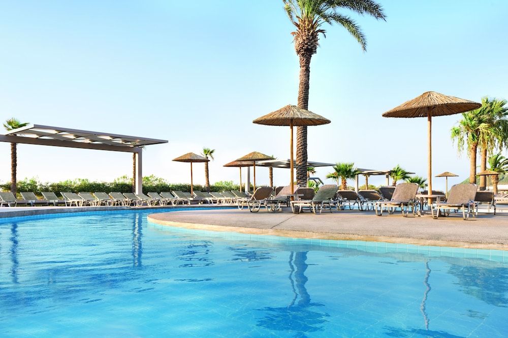 Akti Imperial Hotel & Convention Center Dolce by Wyndham 63/67