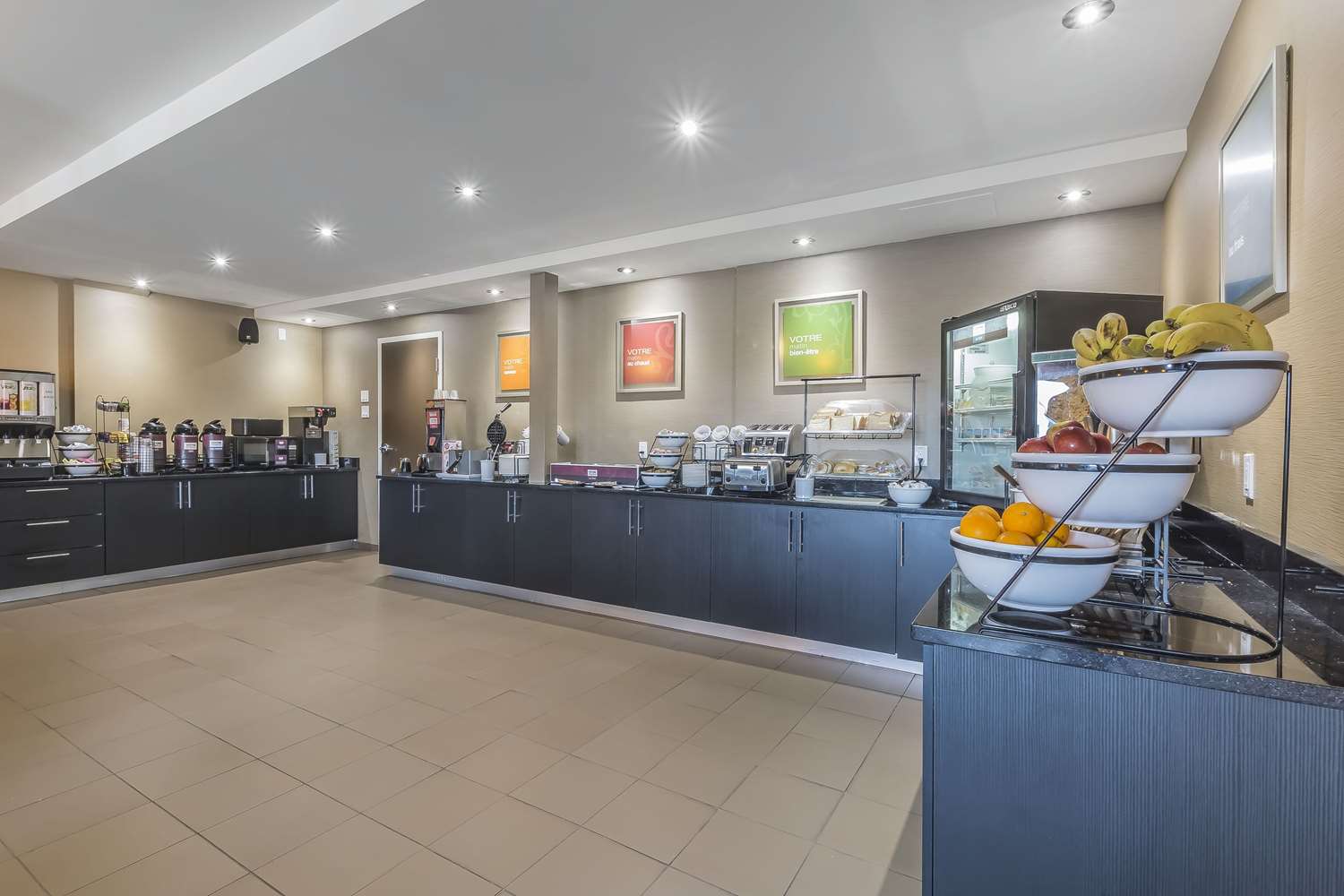 Comfort Inn St. Georges de Beauce QC 22/26