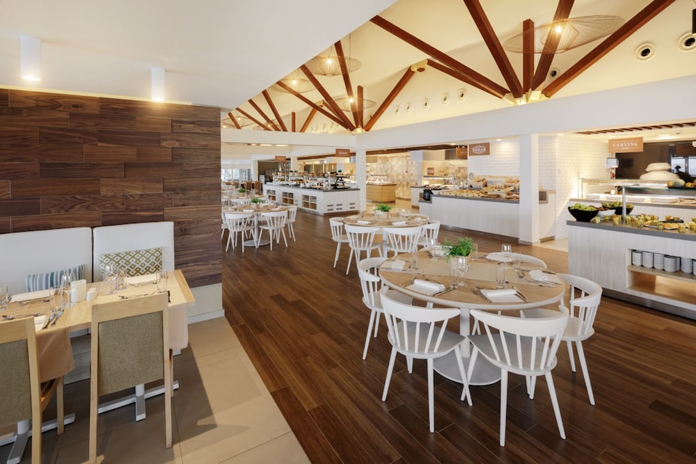 Valamar Bellevue Resort 32/56