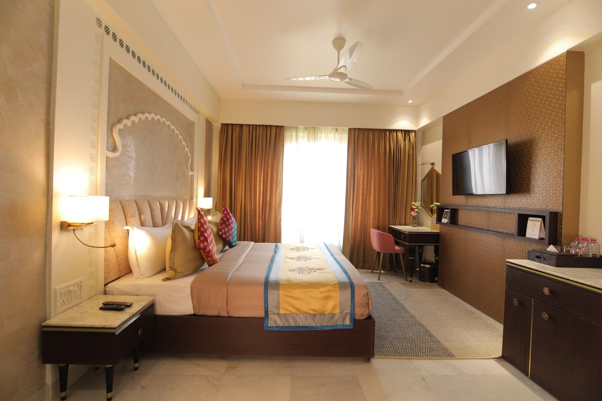 PREMIUM ROOM