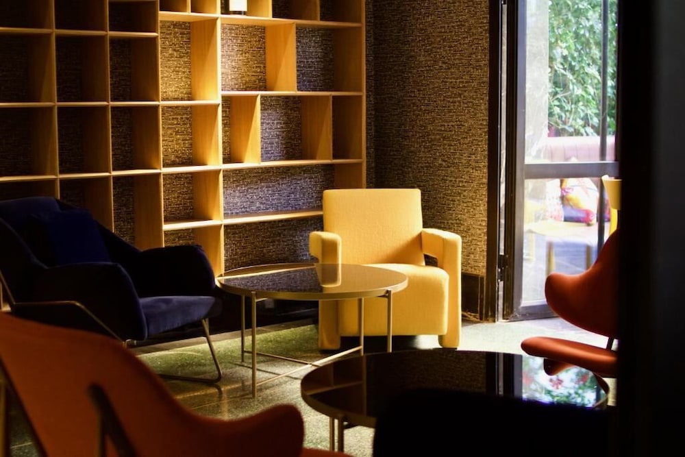Hotel Gauthier 25/50