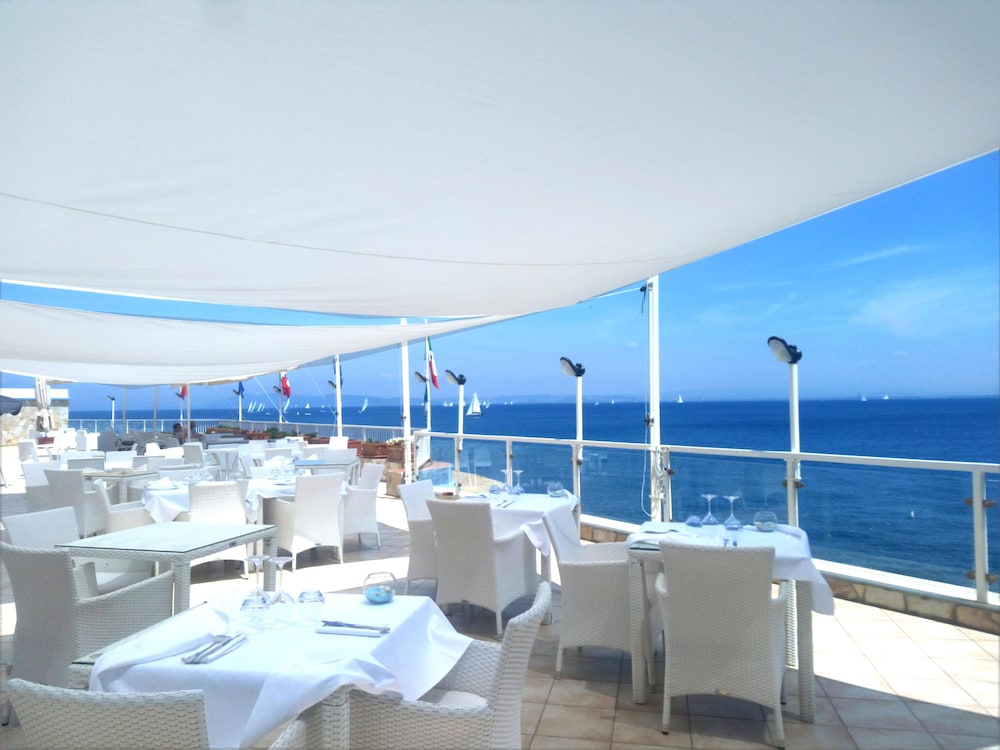 La Caletta Hotel 38/72