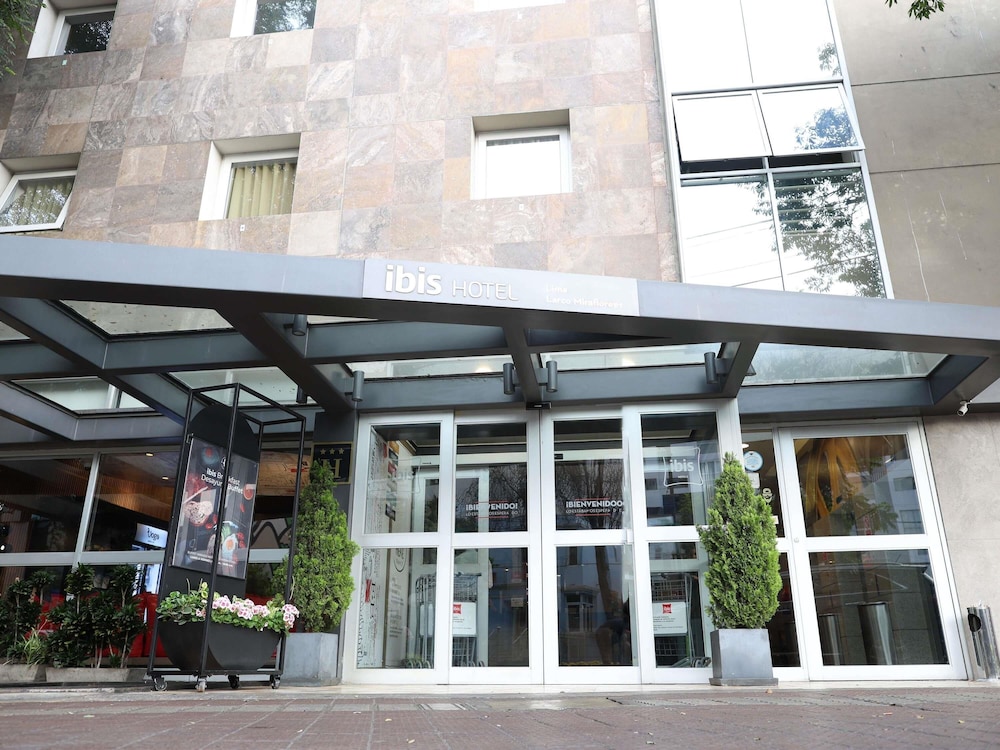 Ibis Larco Miraflores 1/49
