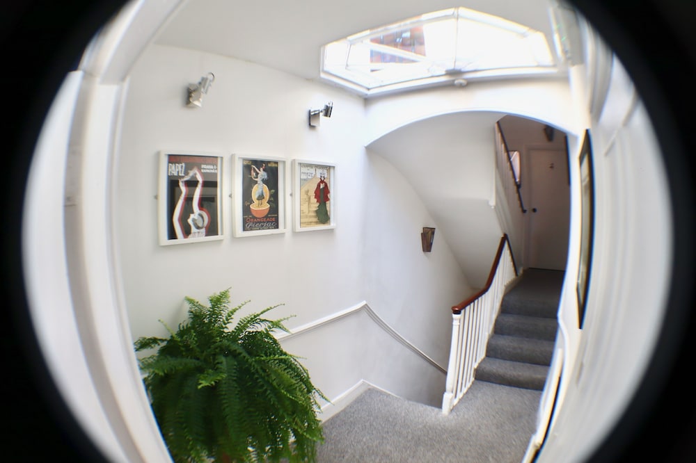 Colson House 11/50