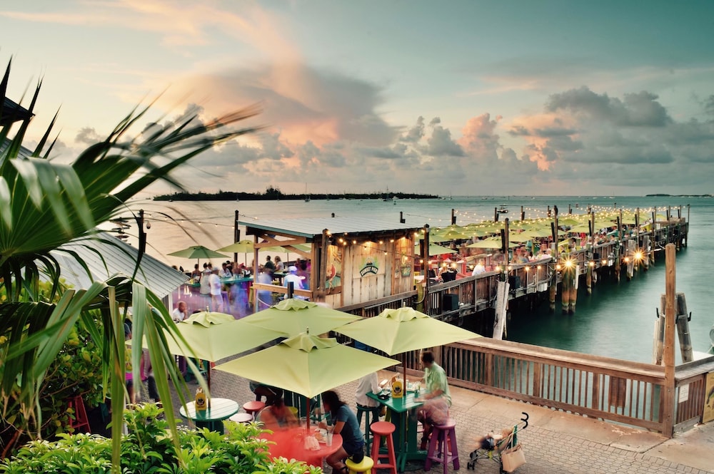 Ocean Key Resort and Spa 7/76