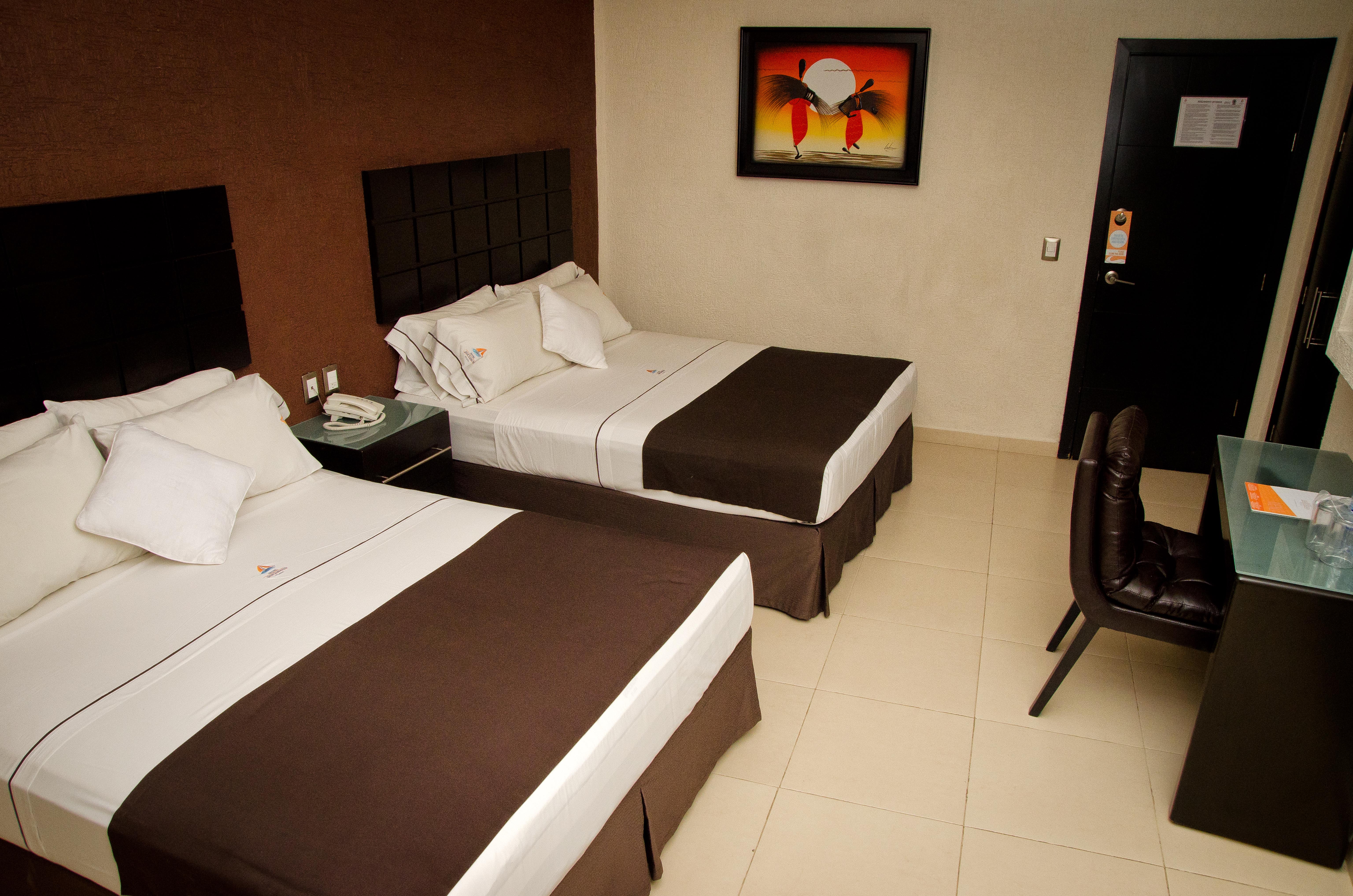 Superior, 2 Queen Beds