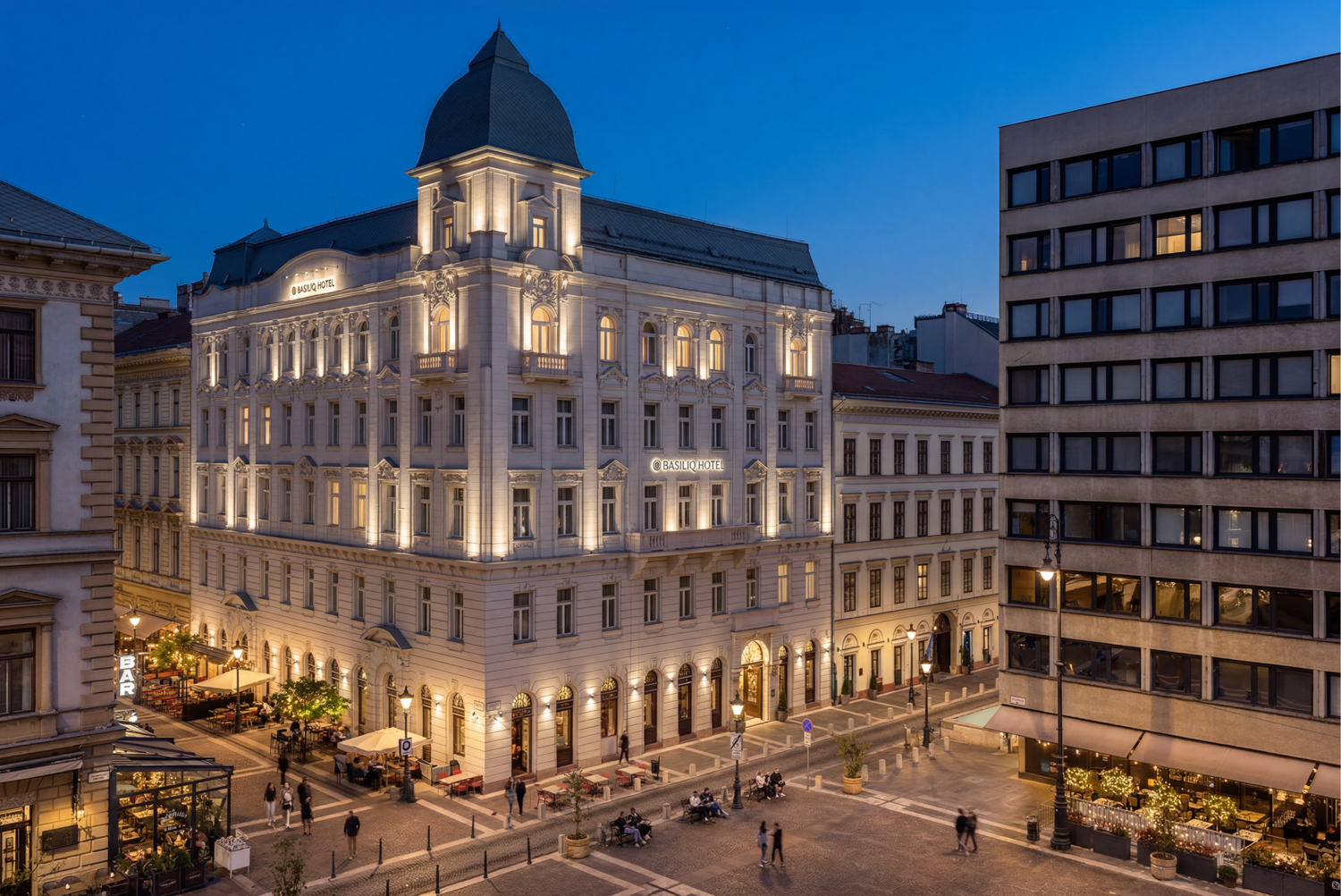 Basiliq Hotel 5/50