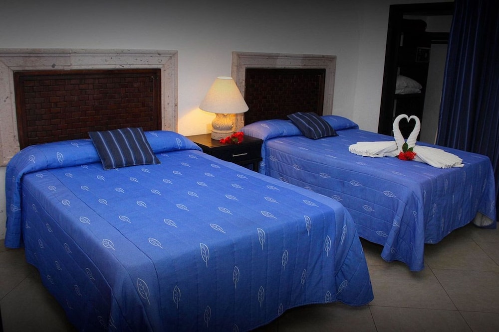 Los Picos Hotel & Suites Bucerias 16/50