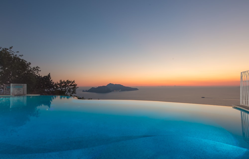 Relais Blu 45/51