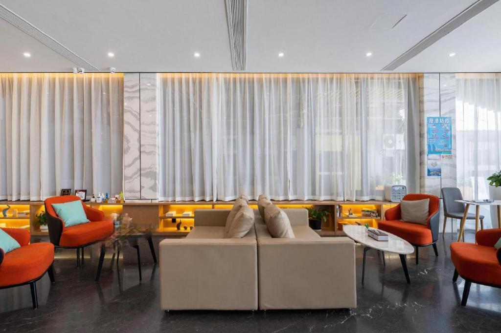 VX Xiamen Siming District Huandao Road Hotel 32/50