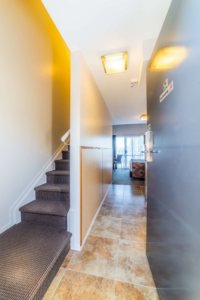 Best Western Newmarket Inn & Suites 51/58