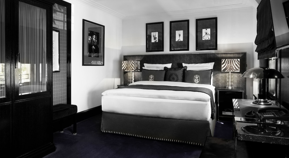 Schlosshotel Berlin 23/59