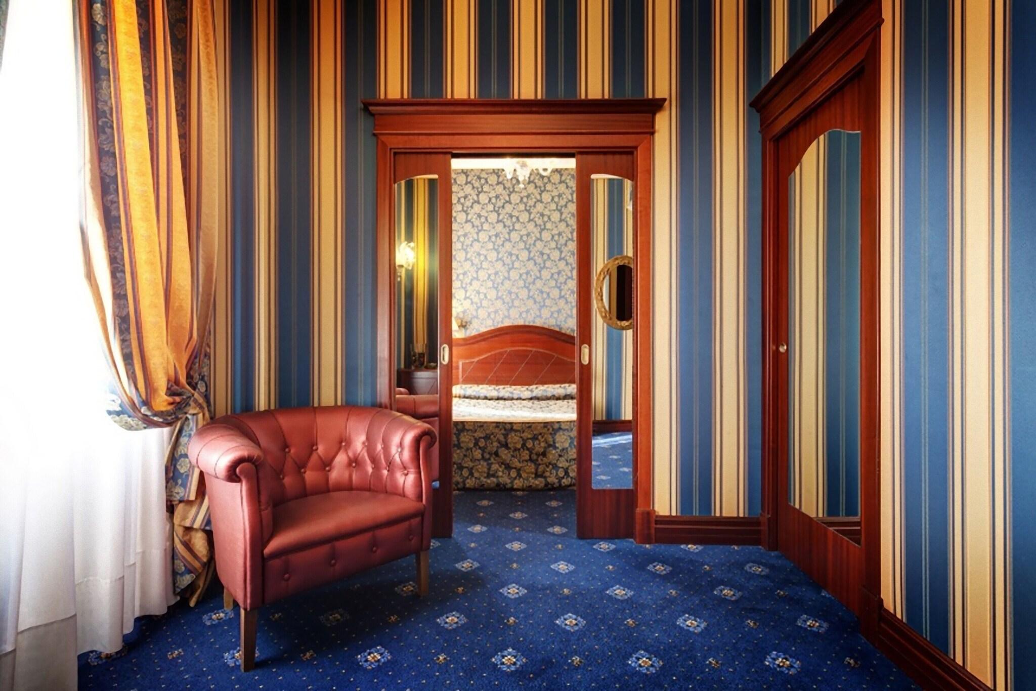 Lobby at Best Roma Hotel, ROME